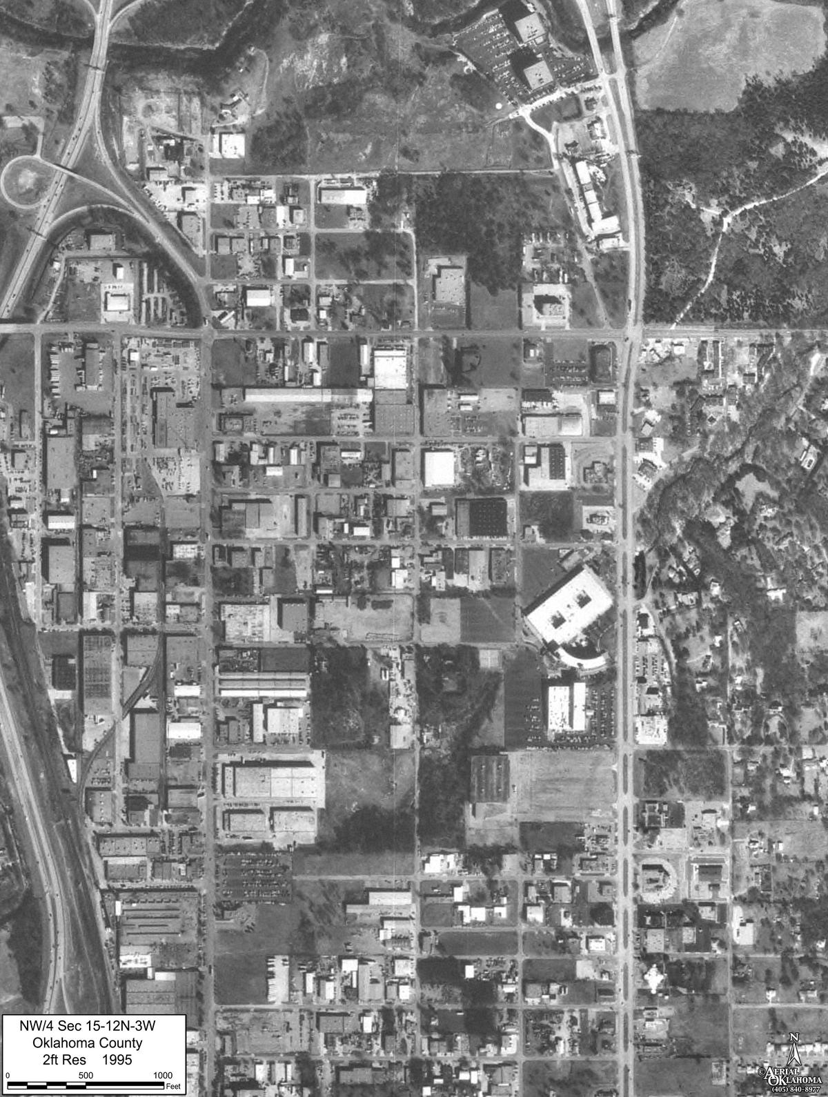 1995: more paving and larger footprints on the same grid